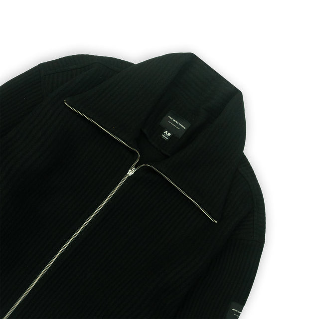 BIG COLLAR JACKET IN BLACK LTD. ETD. 2024